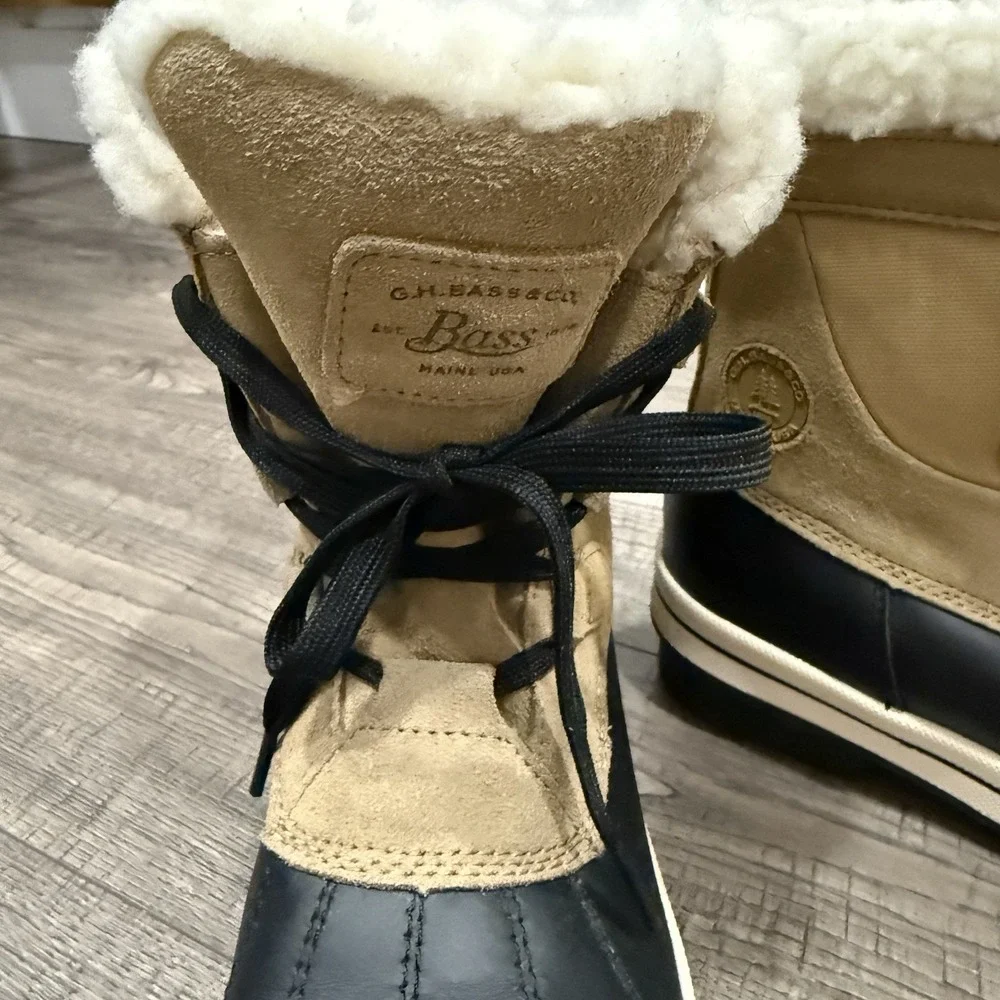 G.H. Bass & Co Arctic Duck Boots Womens 8M Tan Black Faux Shearling Winter